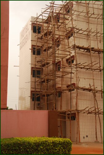 Scafolding at Hotel Guedevy 1